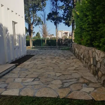 Havuzlu Ozel Mustakil Bodrum
